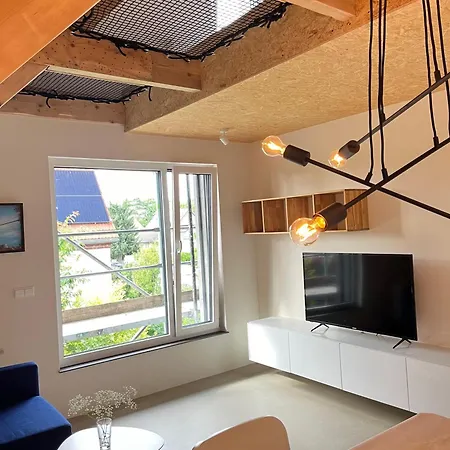 Quiet & Cozy Near Airport Ber, Free Wifi & Parking #rechts 베를린