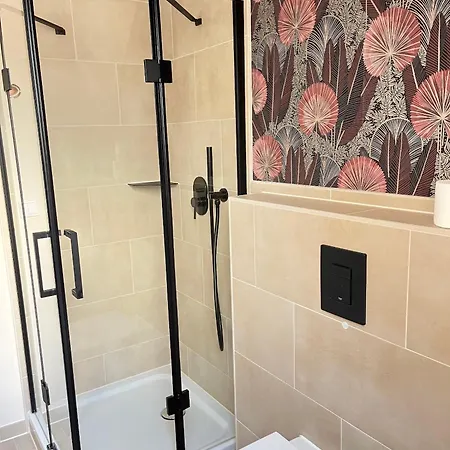 Quiet & Cozy Near Airport Ber, Free Wifi & Parking #rechts Apartman Berlin