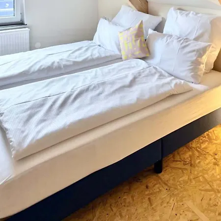 Appartement Bright Hideaway -70 Sqm- Near Ber Airport