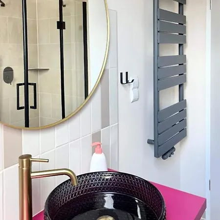Bright Hideaway -70 Sqm- Near Ber Airport Berlin