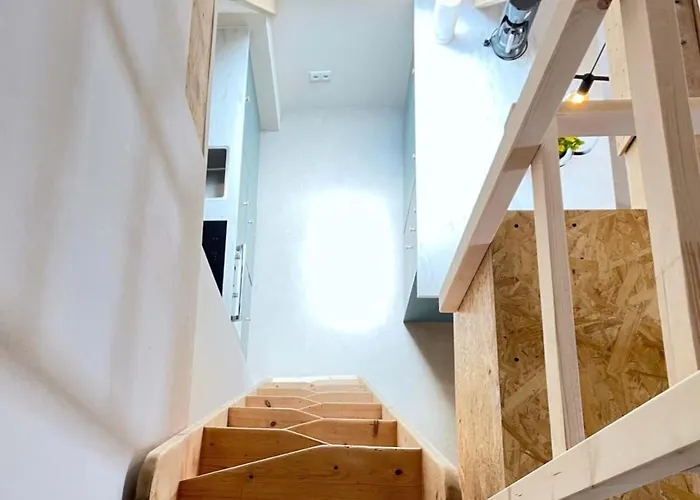 Bright Hideaway -70 Sqm- Near Ber Airport