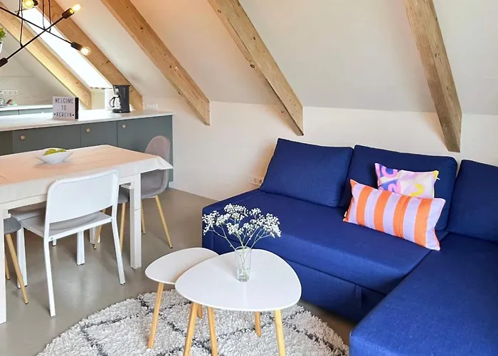 Appartement Bright Hideaway -70 Sqm- Near Ber Airport *