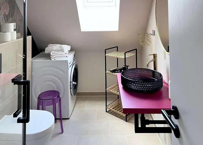 Appartement Bright Hideaway -70 Sqm- Near Ber Airport *